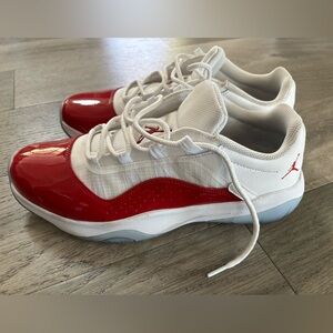 Nike Men’s Jordan Air Jordan AJ 11 CMFT Comfort Low 10.5 Red White